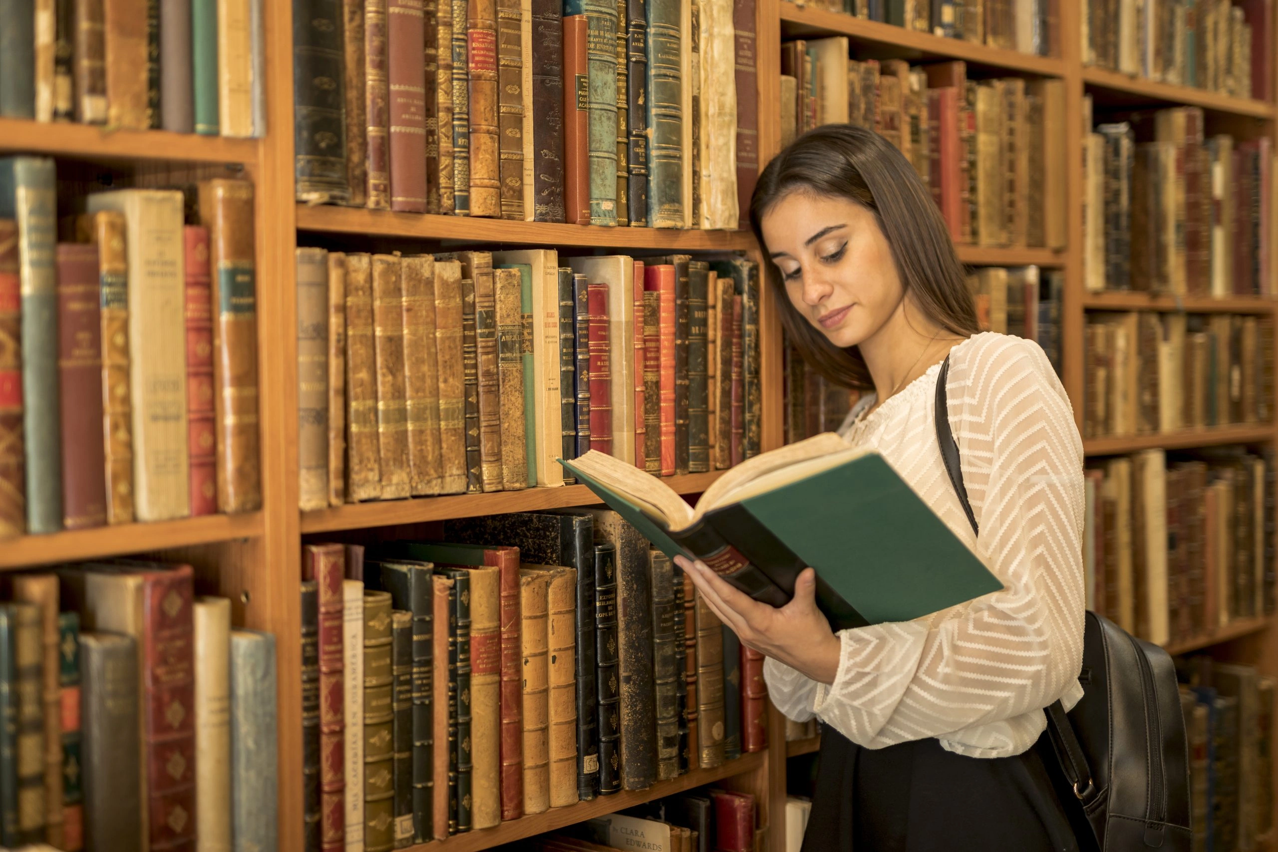 Top 5 strategies to ace IELTS Reading & Writing Section